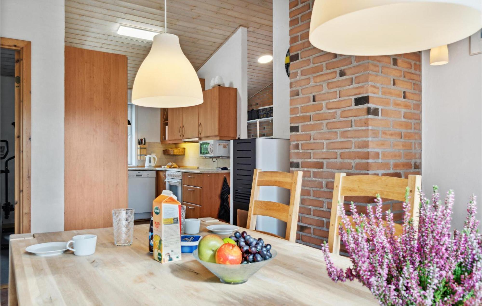 Lovely Home In Fjerritslev With Wifi Экстерьер фото