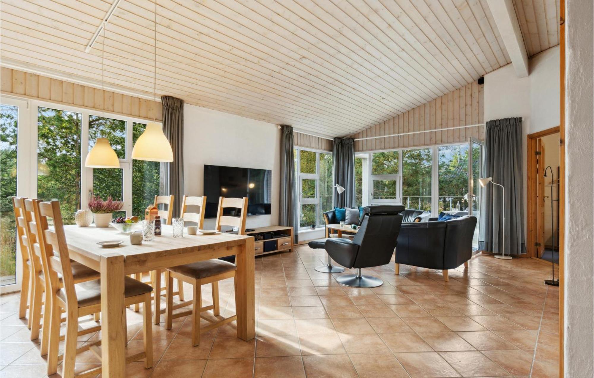 Lovely Home In Fjerritslev With Wifi Экстерьер фото